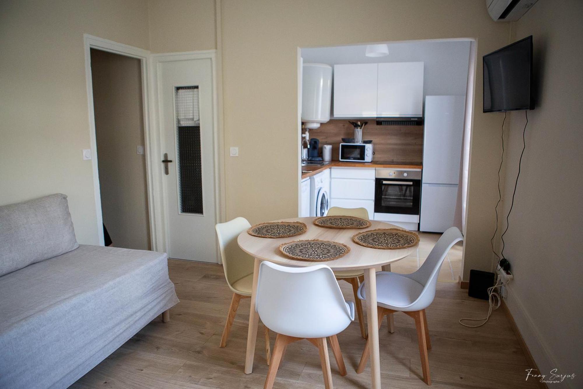 Appartements Confortables - Gare A 5 Min Pied - 20Min De La Plage - Terrasse Perpignan Exteriér fotografie
